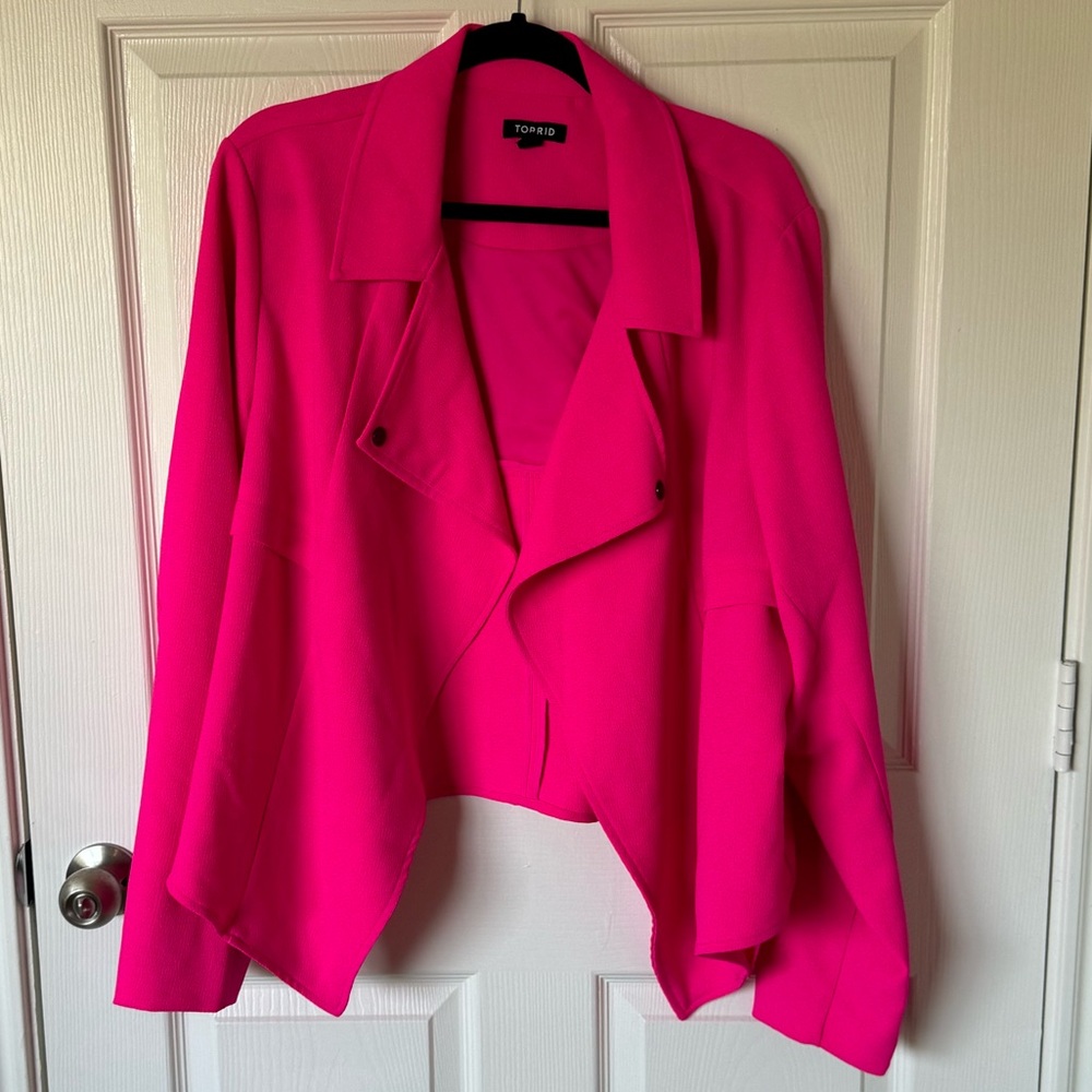 Torrid Pink short lightweight jacket